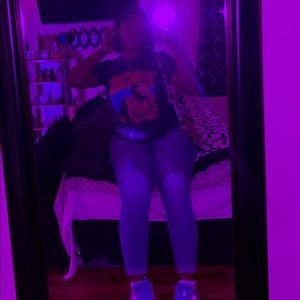 Meet your Posher, Breuntay